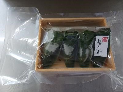 麩饅頭　４個