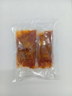 やまと豚煮込みハンバーグ（トマトソース）