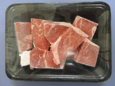国産黒牛ふぞろいのモモステーキ（交雑種）