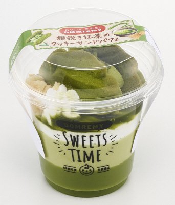 粗挽き抹茶のクッキーサンドパフェ