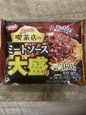 日清スパ王喫茶店のミートソース　大盛り