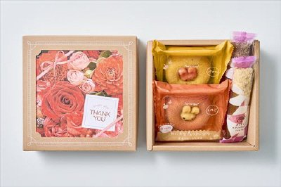 フラワーデザインボックス　ちいさな森のドーナツ＆さくさくスティックパイ