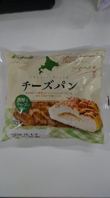 チーズパン
