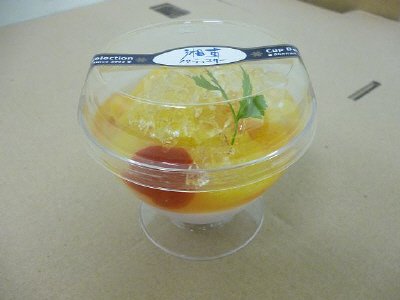 フルーツもりだくさんパルフェ