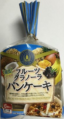 フルーツグラノーラパンケーキ