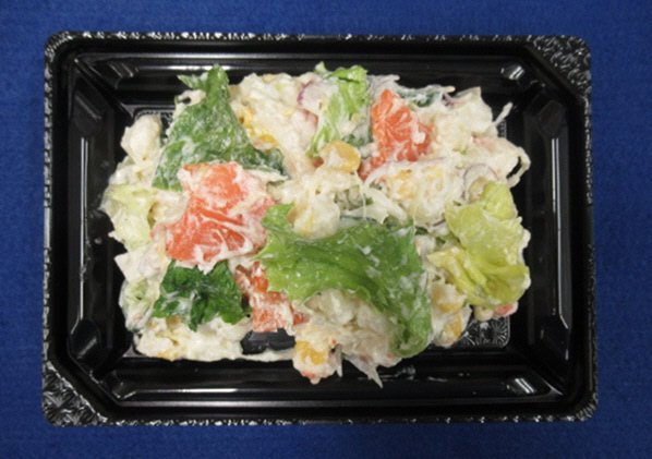 お野菜を食べるポテトサラダ