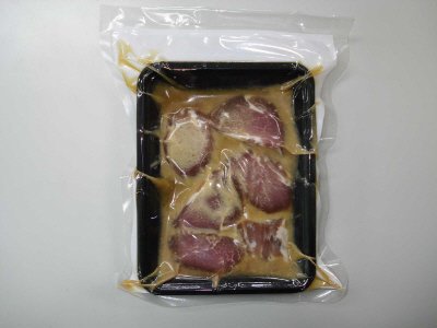 産直豚肉を使ったヒレこうじみそづけ