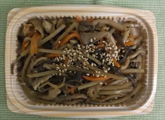 ６種きのこと鶏肉の金平