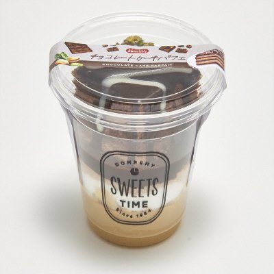 チョコレートケーキパフェ