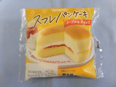 スフレパンケーキ（メープル＆ホイップ）