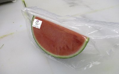 減の恵みすいか１／６カット（TV)　西関東