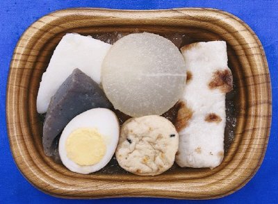 おだし染みる　おでん（小）