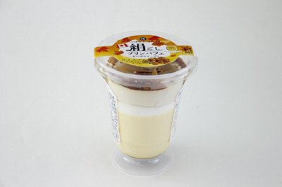 絹ごしプリンパフェ～木の実とメープル～