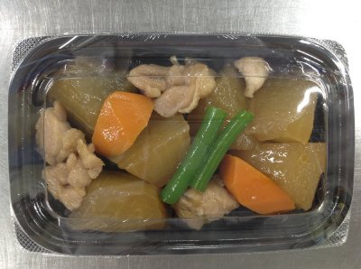 鶏と大根の煮物