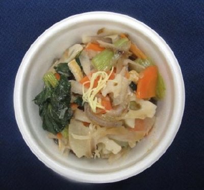 １／３日分の野菜使用のけんちん汁