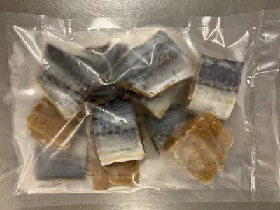 一口サイズのサワラみりん漬け（骨取り）